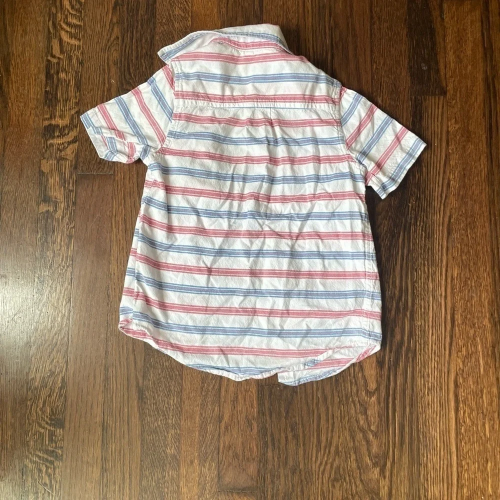 Children’s place boys bundle of 2 button down shirts